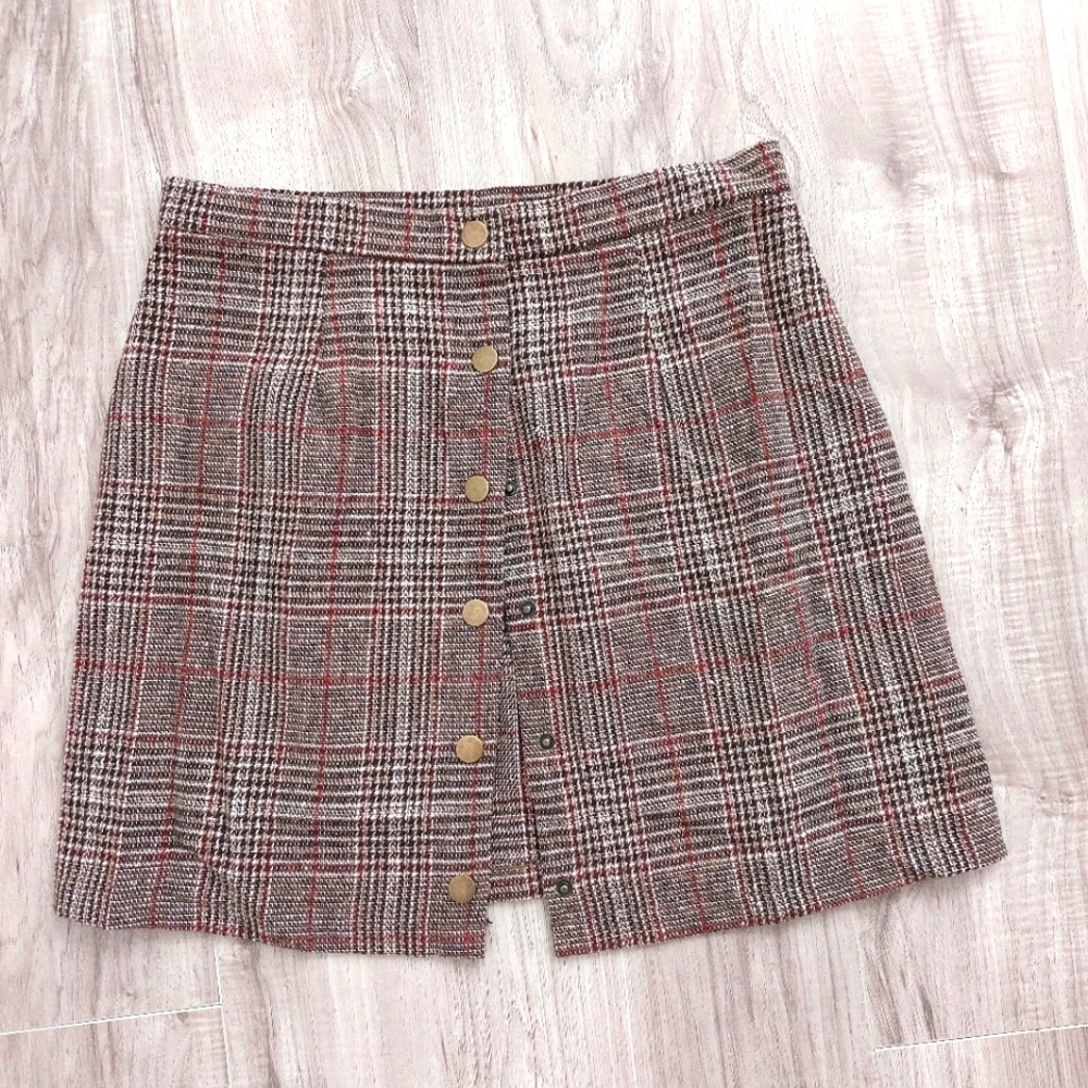 Button-Front Plaid Skirt - Brown and Red